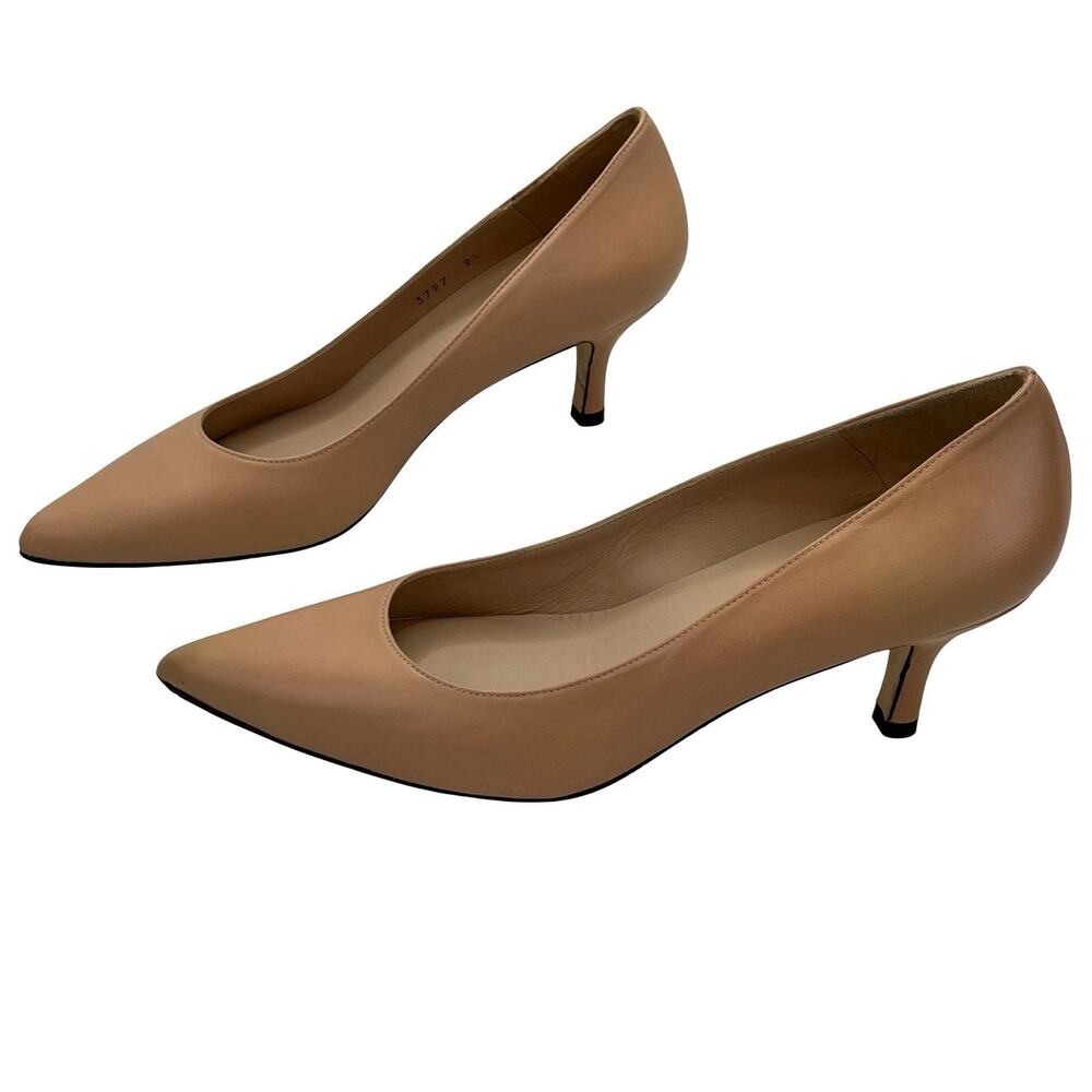 Jon Josef Nude Leather Pointed Toe Pumps 9.5M Made in Spain 2.75" Heel
